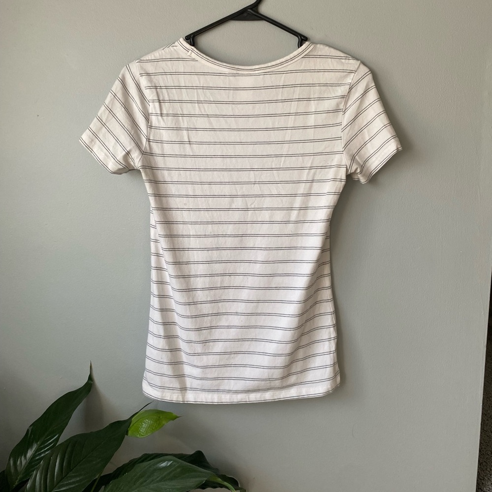 H&M basic striped t-shirt - Picture 2 of 3